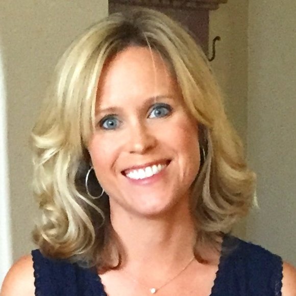 Meet your Posher, Amy - Picture 1 of 1